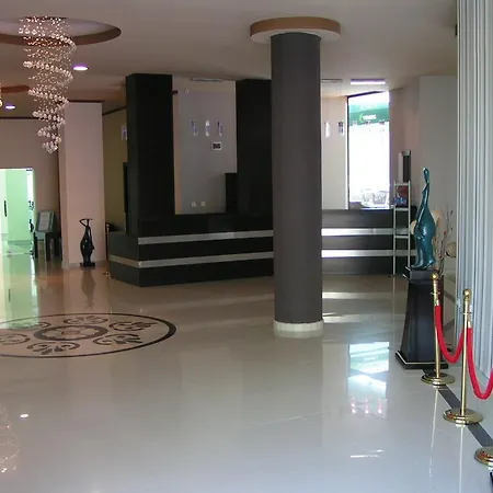 Helvecija Hotell Slăntjev Brjag